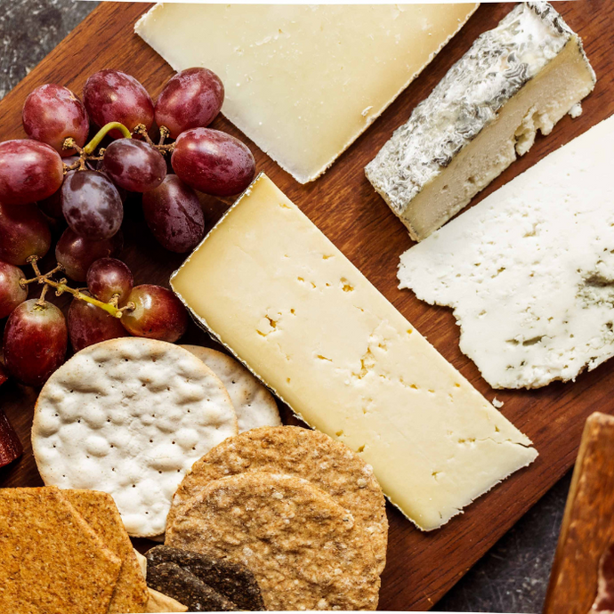 How to create the perfect summer cheeseboard!