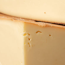 Load image into Gallery viewer, Brezain Smoked Raclette Approx 200g
